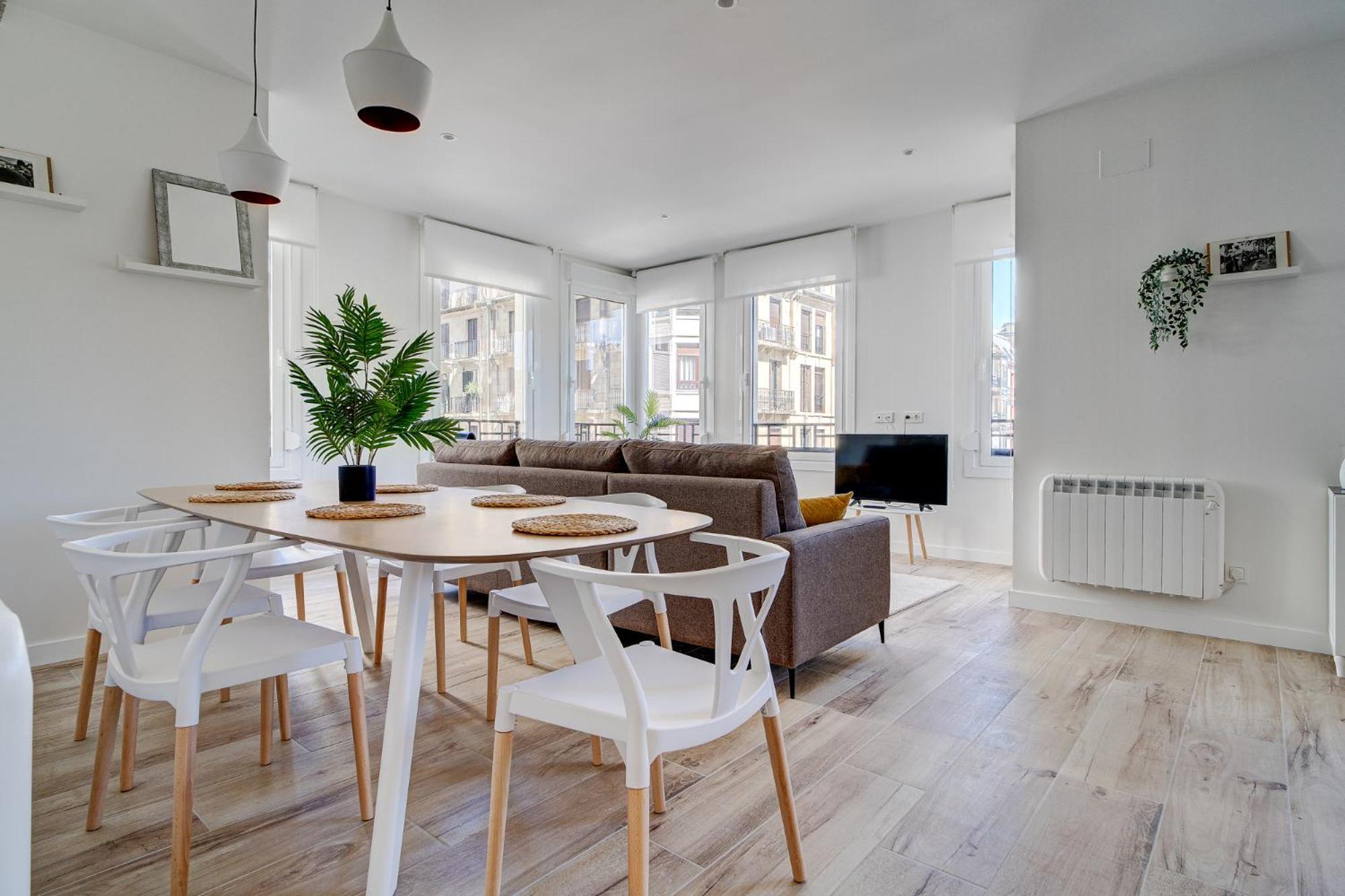 Apartamentos Gran Via By Sanse Holidays San Sebastián Eksteriør bilde